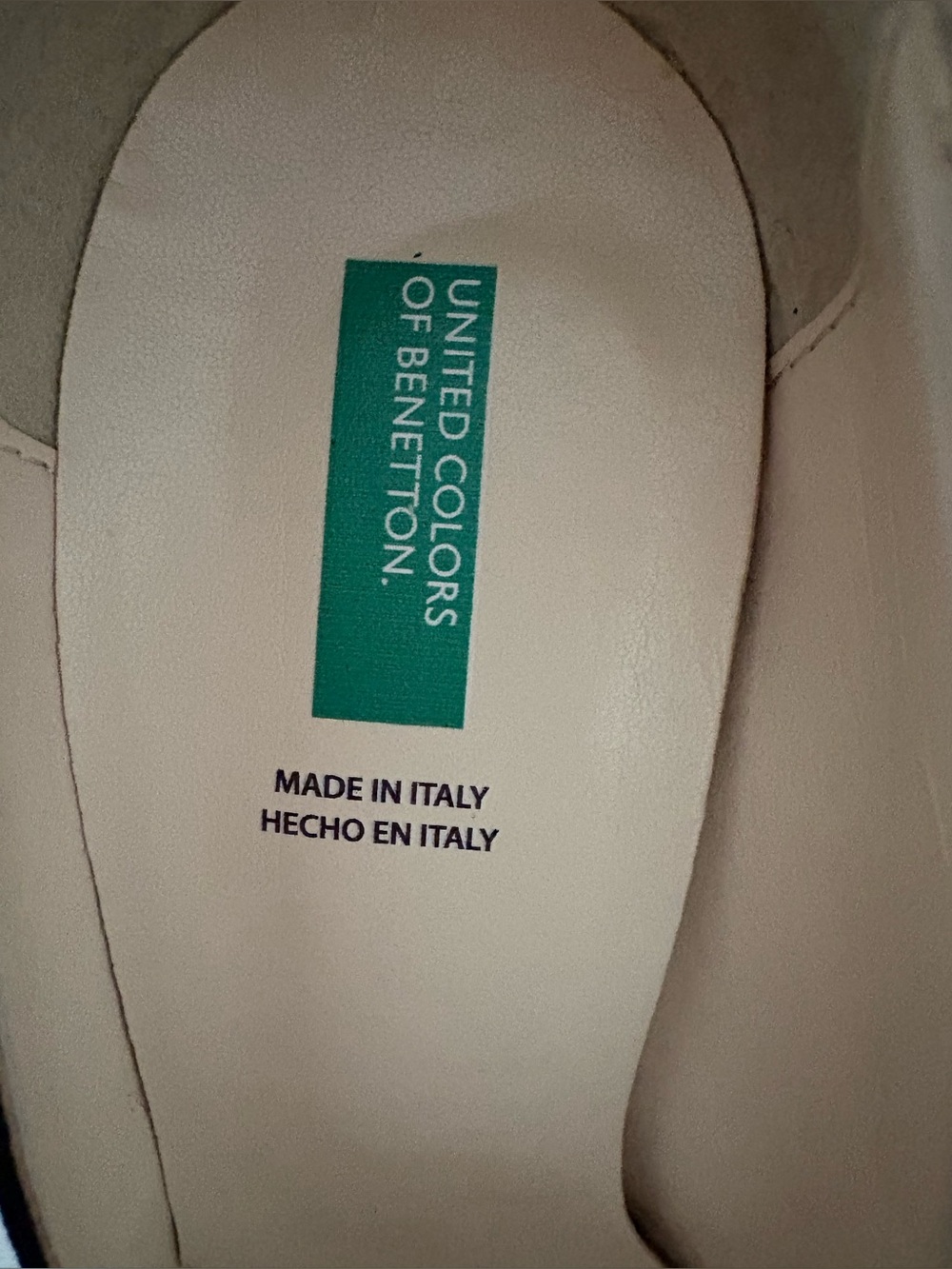 United Colors Of Benetton Black Suede Pumps with Multicolor Block Heel - Picture 3 of 15